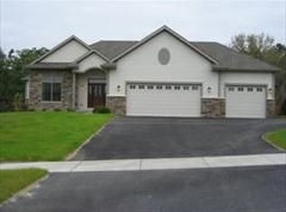 25100 Runyard Way E, Trevor, WI 53179