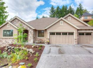 13554 Peters Rd, Lake Oswego, OR 97035