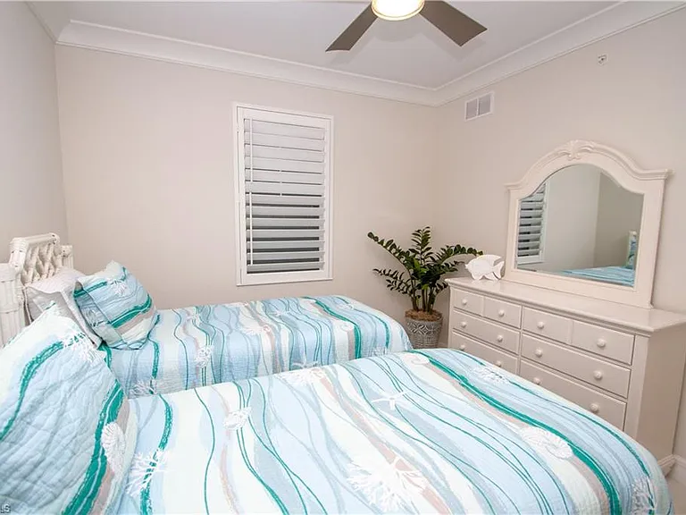 232 Indies Dr E #101 — Photo 17