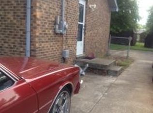 810 Bedford Dr, Clarksville, TN 37042