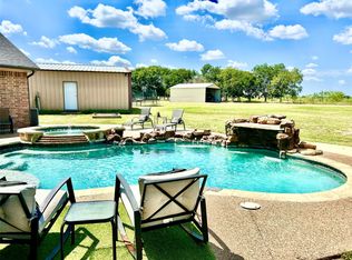 10486 Pheasant Run, Justin, TX 76247