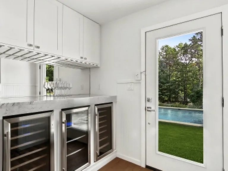 14 McKinley Rd — Photo 11