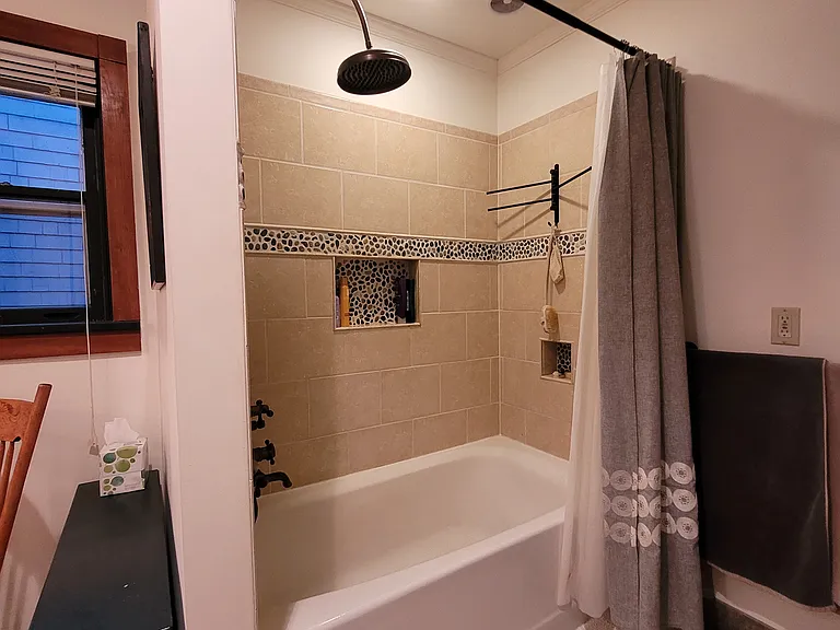 Full Bathroom upstairs
