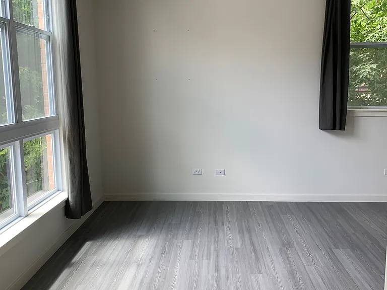 828 Noyes St — Photo 17