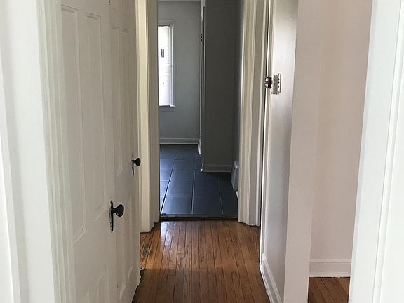 5th image of 14326 S Wallace Ave