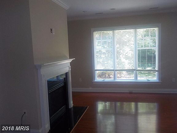 4th image of 28824 Jasper Ln
