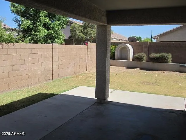 5763 W Freeway Ln — Photo 16