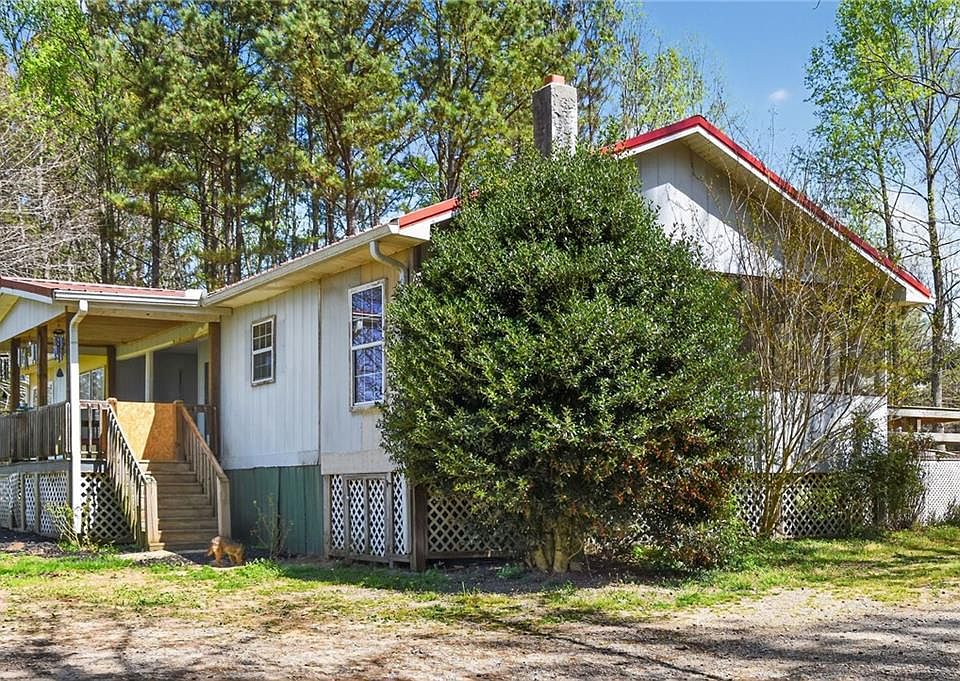 1st image of 130 Hankins Rd