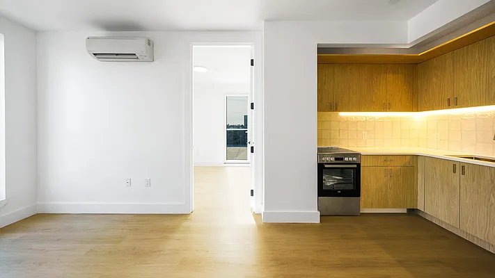 Rented by Nooklyn NYC LLC | media 28