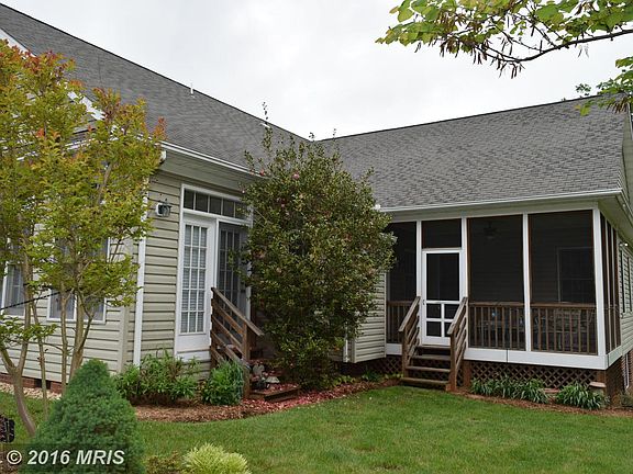 4th image of 1209 Oaklawn Dr