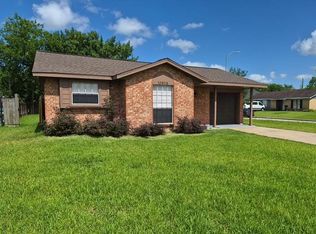 10915 Roandale Dr, Houston, TX 77048