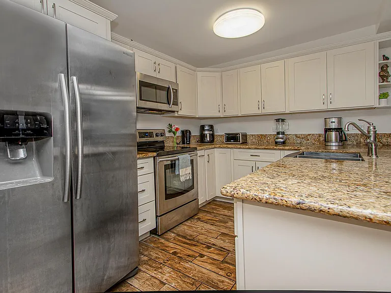 60 N Beretania St #1809 — Photo 6