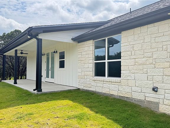 2nd image of 5104 Goliad Dr