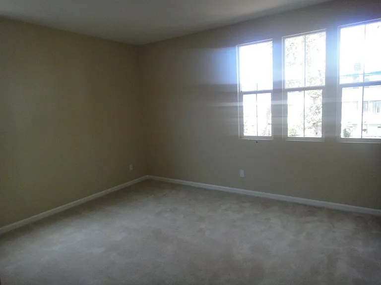 367 B St — Photo 1