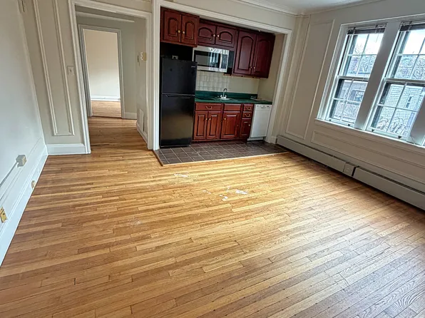 988 Memorial Dr APT 386, Cambridge, MA 02138