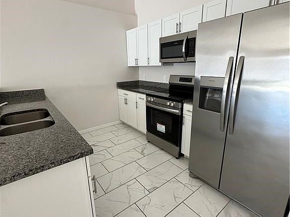 3rd image of 254 SW 3rd St