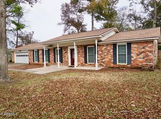 3013 Ratel Dr, Beaufort, SC 29902