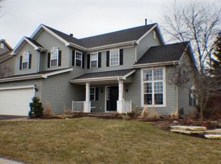 39W188 E Mallory Dr, Geneva, IL 60134