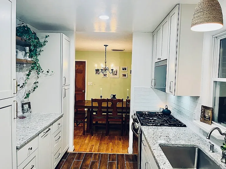 226 Longhill Rd — Photo 5