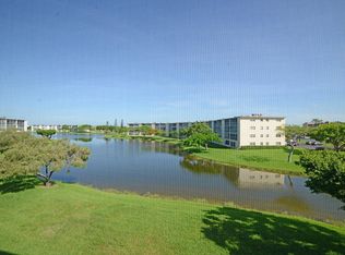 3038 Guildford Dr #C, Boca Raton, FL 33434