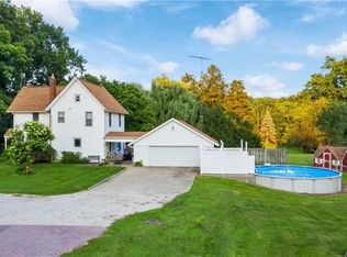 1740 Perry Dr NW, Canton, OH 44708