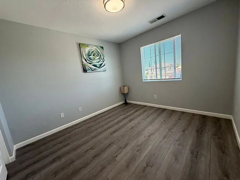 5418 Halas Ct — Photo 25