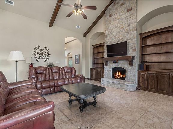 5th image of 2606 Chillingham Ct