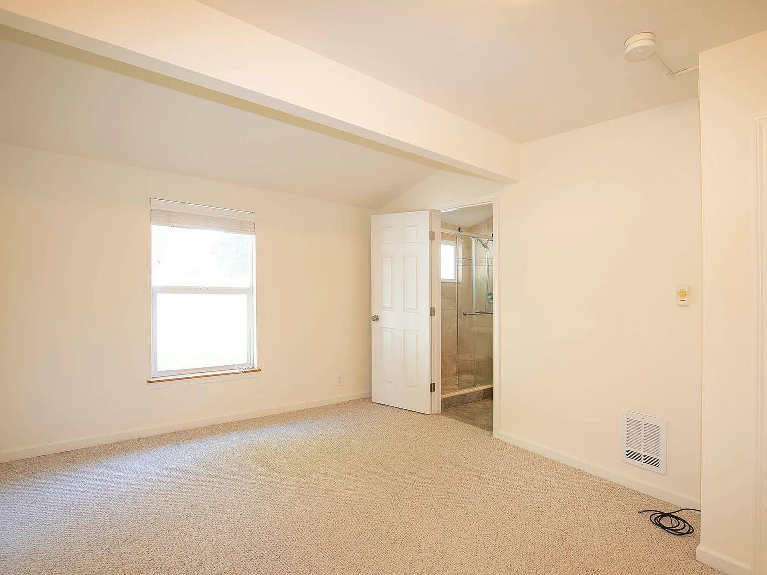 38244 Southeast 85th Street - 1 — Photo 4