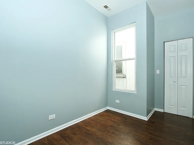 6422 S Rhodes Ave — Photo 9