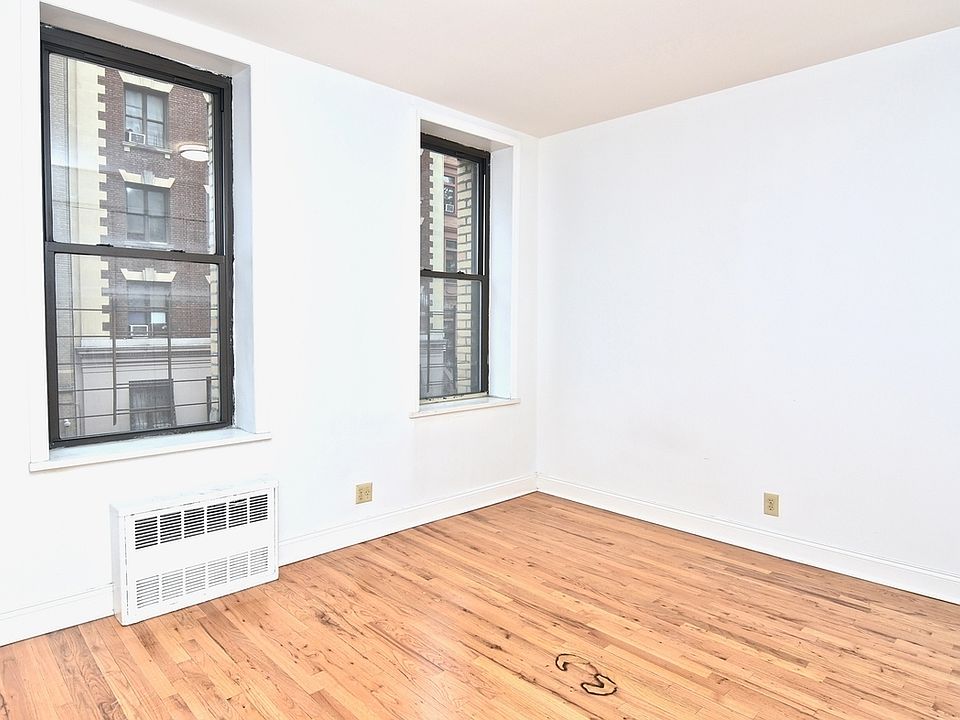 1st image of 520 W 157th St #2C