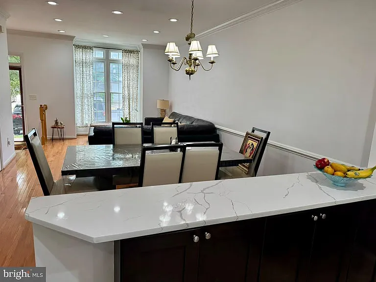 3942 Kathryn Jean Ct — Photo 8