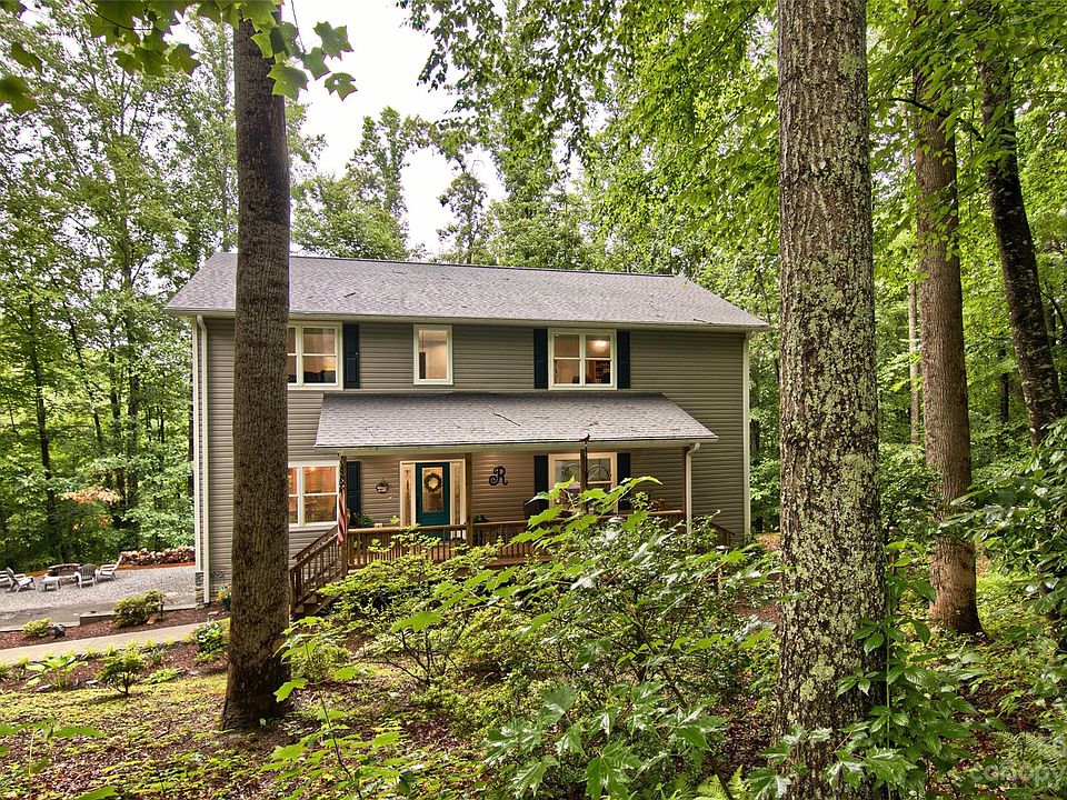 1st image of 1 Abbey Ln