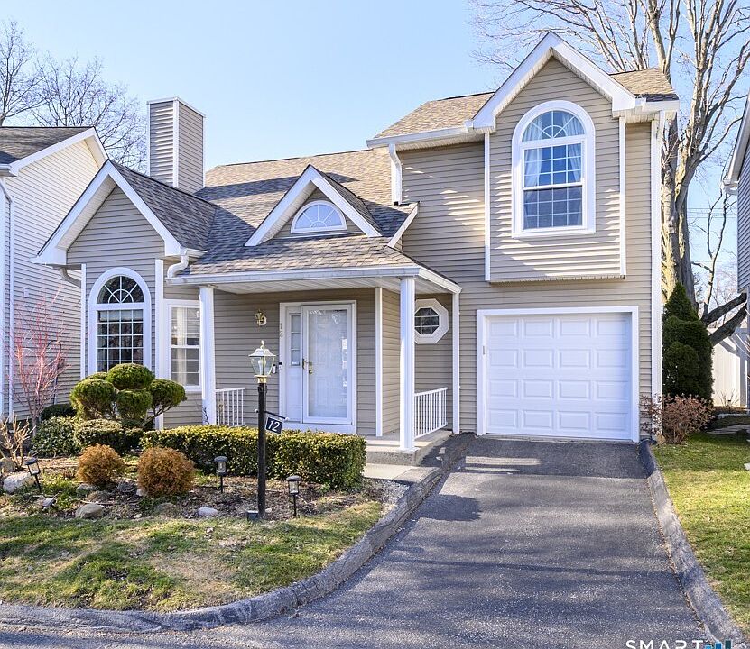 1st image of 596 Glenbrook Road APT 12