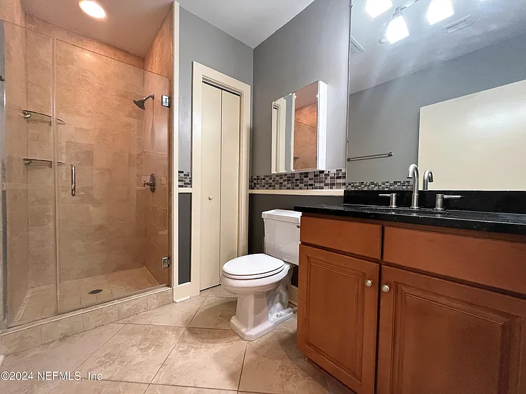 1661 Riverside Ave #412 — Photo 15