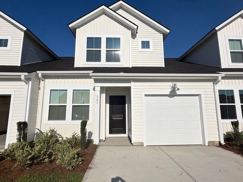 161 River Birch Ln