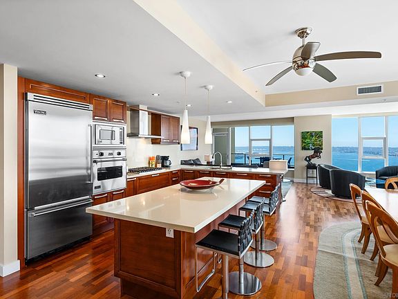 4th image of 1325 Pacific Hwy #3104