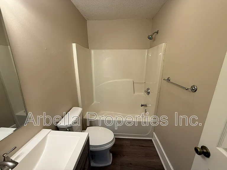 1909 Cherokee Rd #10 — Photo 10