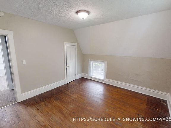 2nd image of 134 W Michigan St APT 3