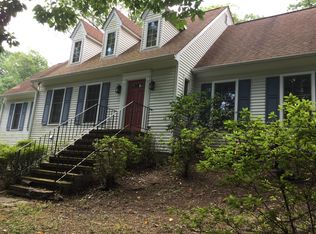 1925 Valley Wood Rd, Mc Lean, VA 22101