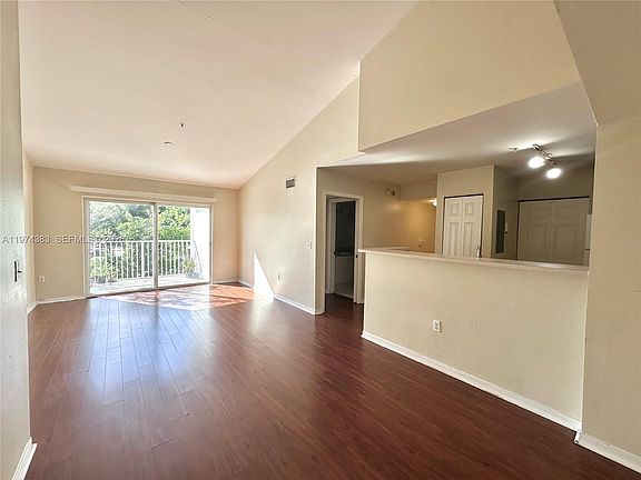 5th image of 11185 SW 6th St APT 303