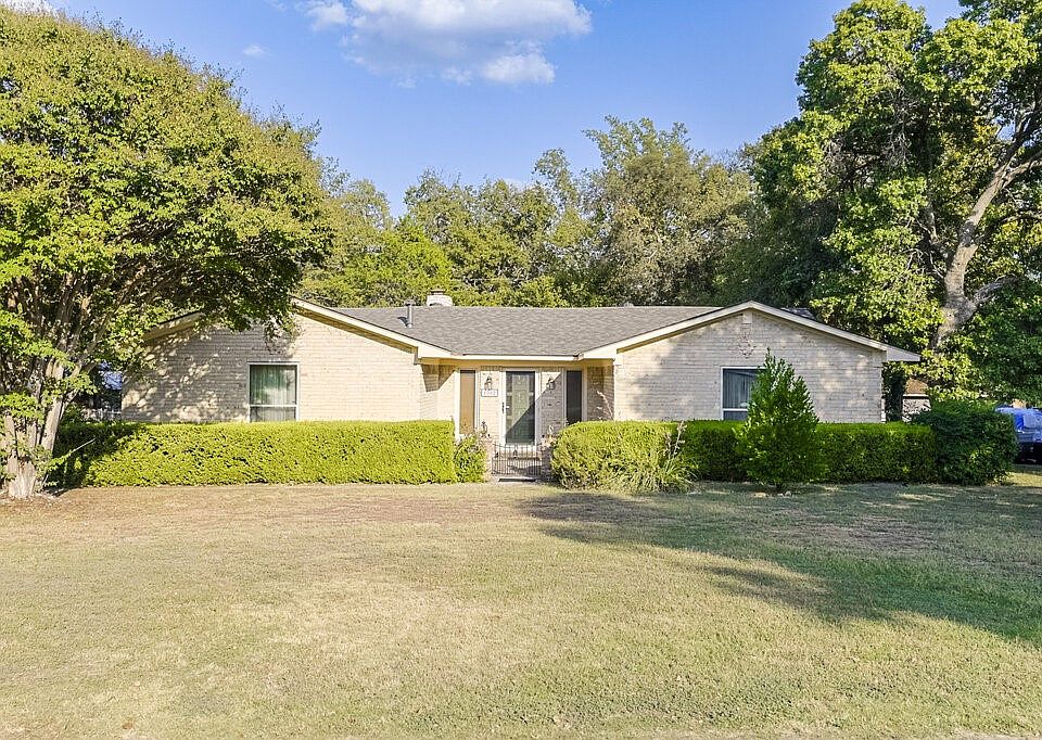 1st image of 1002 Georgeland Dr