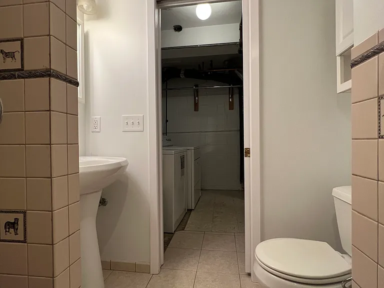 3121 Fremont Ave S #5 — Photo 13