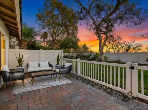 319 Volney Ln, Encinitas, CA 92024