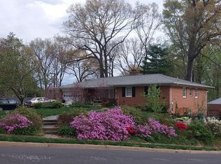 3901 N Stafford St, Arlington, VA 22207