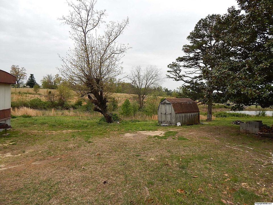 2nd image of 555 Fortenberry Rd
