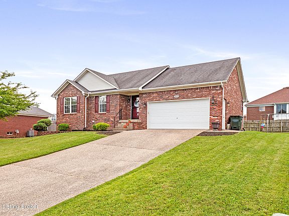 4th image of 477 Erin Cir