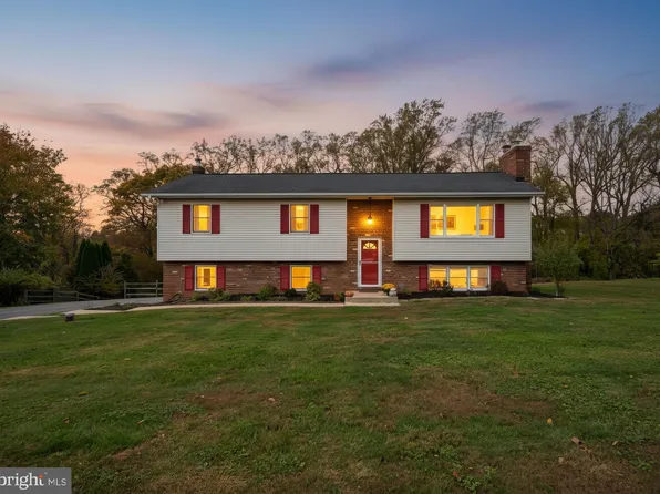 2502 Fox Rd, Fallston, MD 21047