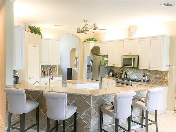 5th image of 9407 Clover Glen Dr