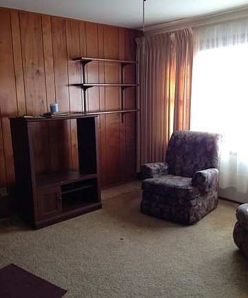 2nd image of 16452 S Ivy Ln