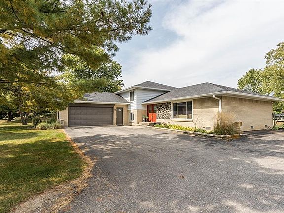 3rd image of 1208 E County Road 600 N
